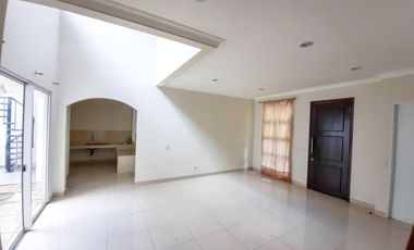 Cluster  Vivacia , Eminent , BSD