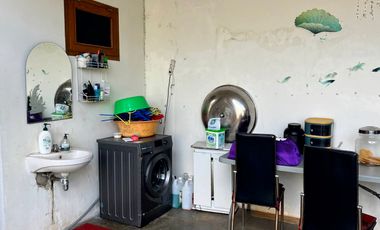 Rumah Bagus - Luas berada tepat di Pusat Kota Cianjur