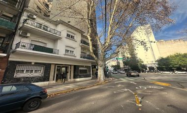 Depto.tipo casa de 3 ambientes en Venta en Parque centenario