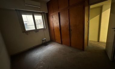Depto.tipo casa de 3 ambientes en Venta en Parque centenario