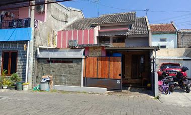 Rumah dijual di Bolon Colomadu Karanganyar