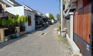 Rumah dijual di Bolon Colomadu Karanganyar