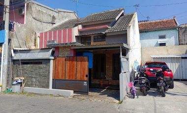 Rumah dijual di Bolon Colomadu Karanganyar