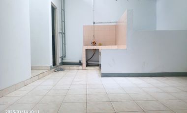 DISEWAKAN RUMAH TINGGAL BISA UNTUK KANTOR KAWASAN PSR MINGGU JAK-SEL