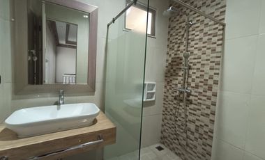 Disewakan Rumah Cluster Emerald Mansion Lippo Cikarang BI6E