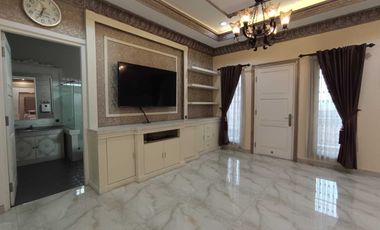Disewakan Rumah Cluster Emerald Mansion Lippo Cikarang BI6E