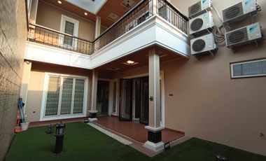 Disewakan Rumah Cluster Emerald Mansion Lippo Cikarang BI6E