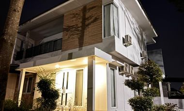 JUAL RUMAH 2 LANTAI GRAGE MANOA VIEW GUNUNG CIREMAI