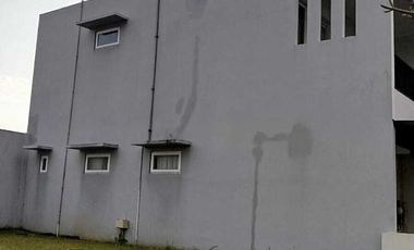 JUAL RUMAH 2 LANTAI GRAGE MANOA VIEW GUNUNG CIREMAI