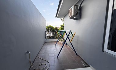 JUAL RUMAH 2 LANTAI GRAGE MANOA VIEW GUNUNG CIREMAI