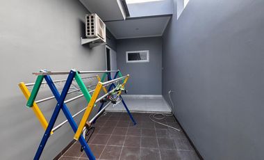 JUAL RUMAH 2 LANTAI GRAGE MANOA VIEW GUNUNG CIREMAI