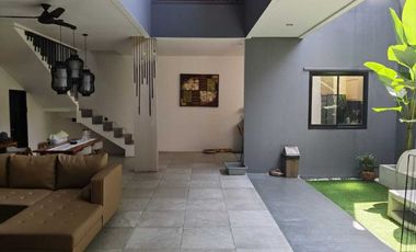 dijual rumah strategis beserta perabotannya de botanica bogor (TURUN HARGA)