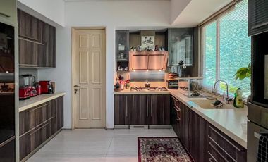 Rumah 2 Lantai di Kebayoran Baru, Jakarta Selatan