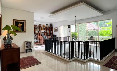 Rumah 2 Lantai di Kebayoran Baru, Jakarta Selatan