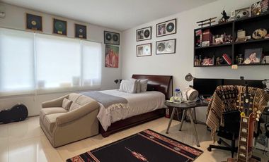 Rumah 2 Lantai di Kebayoran Baru, Jakarta Selatan