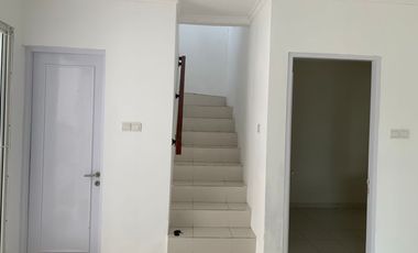 Disewakan Rumah Cluster Florencia Elysium Residence Lippo Cikarang