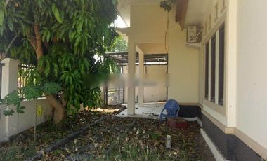 rumah besar 8 kamar di citra pemuda belakang living plaza A Yani