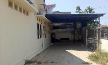rumah besar 8 kamar di citra pemuda belakang living plaza A Yani