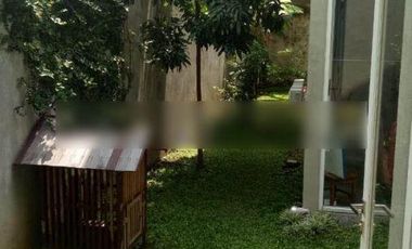Rumah design  minimalis unik bagus +  cerah +  segar +  teduh dan rin