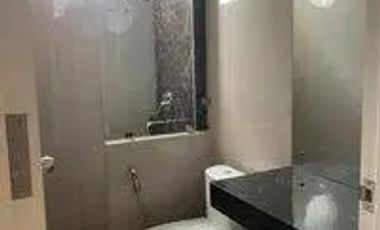 Town House Rumah Baru design modern mewah dipinggir jalan 2 mbl condet