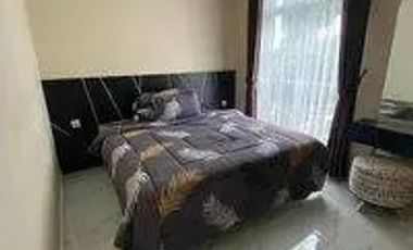 Town House Rumah Baru design modern mewah dipinggir jalan 2 mbl condet