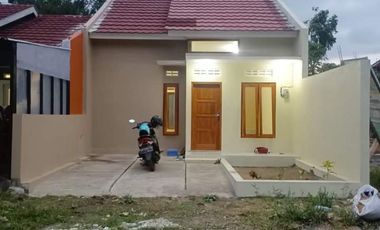 RUMAH TERMURAH PESAN BANGUN STRATEGIS BONDOWOSO MERTOYUDAN