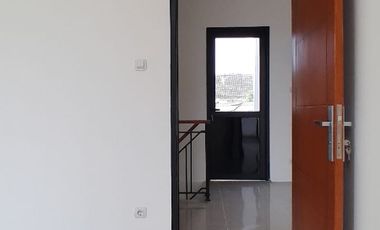 CLUSTER TERNYAMAN RUMAH MEWAH MODERN BEBAS BANJIR AKSES MUDAH