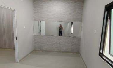 Di jual rumah murah di pisangan matraman  jakarta Timur