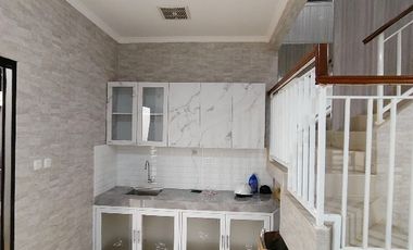 Di jual rumah murah di pisangan matraman  jakarta Timur