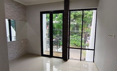 Di jual rumah murah di pisangan matraman  jakarta Timur