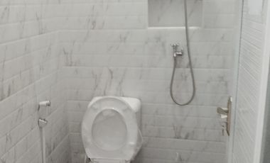 RUMAH MEWAH FASILITAS LENGKAP DEKAT LRT &TOL BEBAS BANJIR