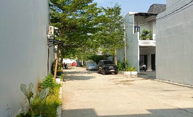 RUMAH MEWAH FASILITAS LENGKAP DEKAT LRT &TOL BEBAS BANJIR