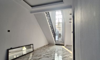 WOWW RUMAH 2 LANTAI TANAH LUAS! AKSES 5 MNT TOL & LRT