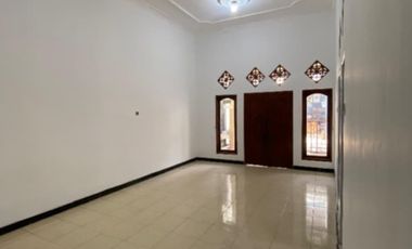 RUMAH READY SIAP HUNI BUGEN TLOGOSARI, 1,5 LANTAI SHM READY