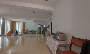 Rumah Bagus Siap Huni di Grand Matoa Jagakarsa Harga Murah