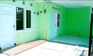 Rumah Besar Pojok Murah Siap Huni, Perum Puri Indah, Sidoarjo Kota