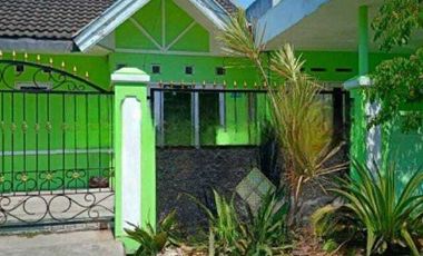 Rumah Besar Pojok Murah Siap Huni, Perum Puri Indah, Sidoarjo Kota
