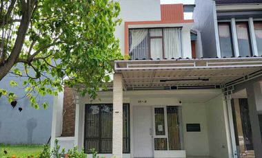 Rumah Hoek Dekat Kampus, Mall dan Akses Tol di Foresta BSD City