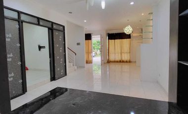 Rumah Hoek Dekat Kampus, Mall dan Akses Tol di Foresta BSD City