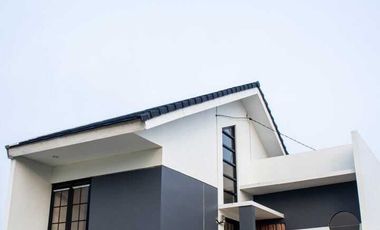 NAGREG DEKAT KAMPUS UNISBA BANDUNG TIMUR