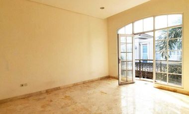 Rumah di Paris Residence Dekat Statiun Pondok Ranji Bintaro Ciputat SC