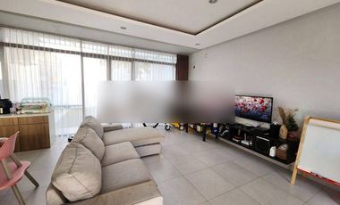 Murah Banget Nih Rumah di Naraya Bsb Lokasi di Boulevard Furnished