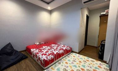 Murah Banget Nih Rumah di Naraya Bsb Lokasi di Boulevard Furnished