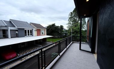 HOEK SUTERA FERONIA PARK ALAM SUTERA ada Private Lift