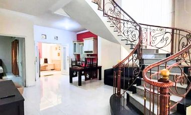 Rumah Siap huni di Tenggilis