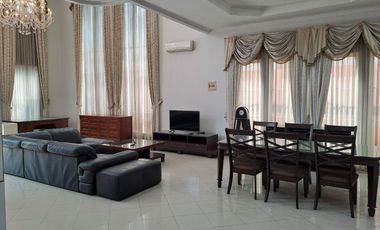 Disewakan rumah di taman beverly golf karawaci