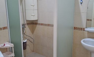 Disewakan rumah di taman beverly golf karawaci