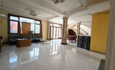 Dijual/sewa rumah tanah Luas Bb