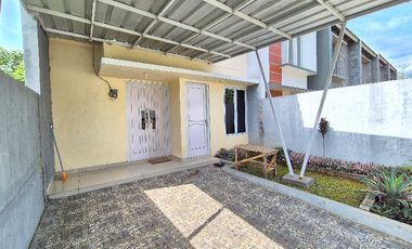 rumah mewah 2 lantai jual d bawah pasaran kamar tidur 4