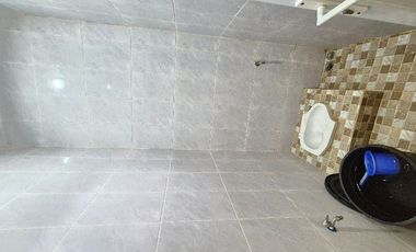 rumah mewah 2 lantai jual d bawah pasaran kamar tidur 4